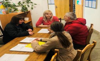 Про підтвердження статусу податкового резидента України -  під час зустрічі в Буському секторі обслуговування платників