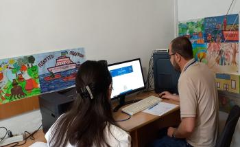 Фахівці Шептицької ДПІ - консультаційну та практичну допомогу  платнкам податків