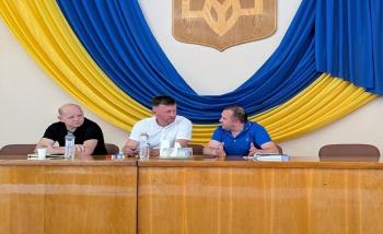 Про електронні сервіси та важливість своєчасної сплати майнових податків під час зустрічі з старостами громад у Перемишлянах