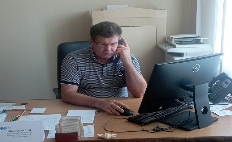 Питання офіційного працевлаштування - під час сеансу телефонного зв’язку «гаряча лінія»