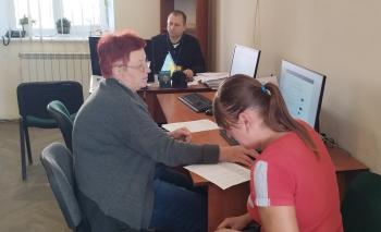 Про електронні сервіси інформують платників Золочівської ДПІ