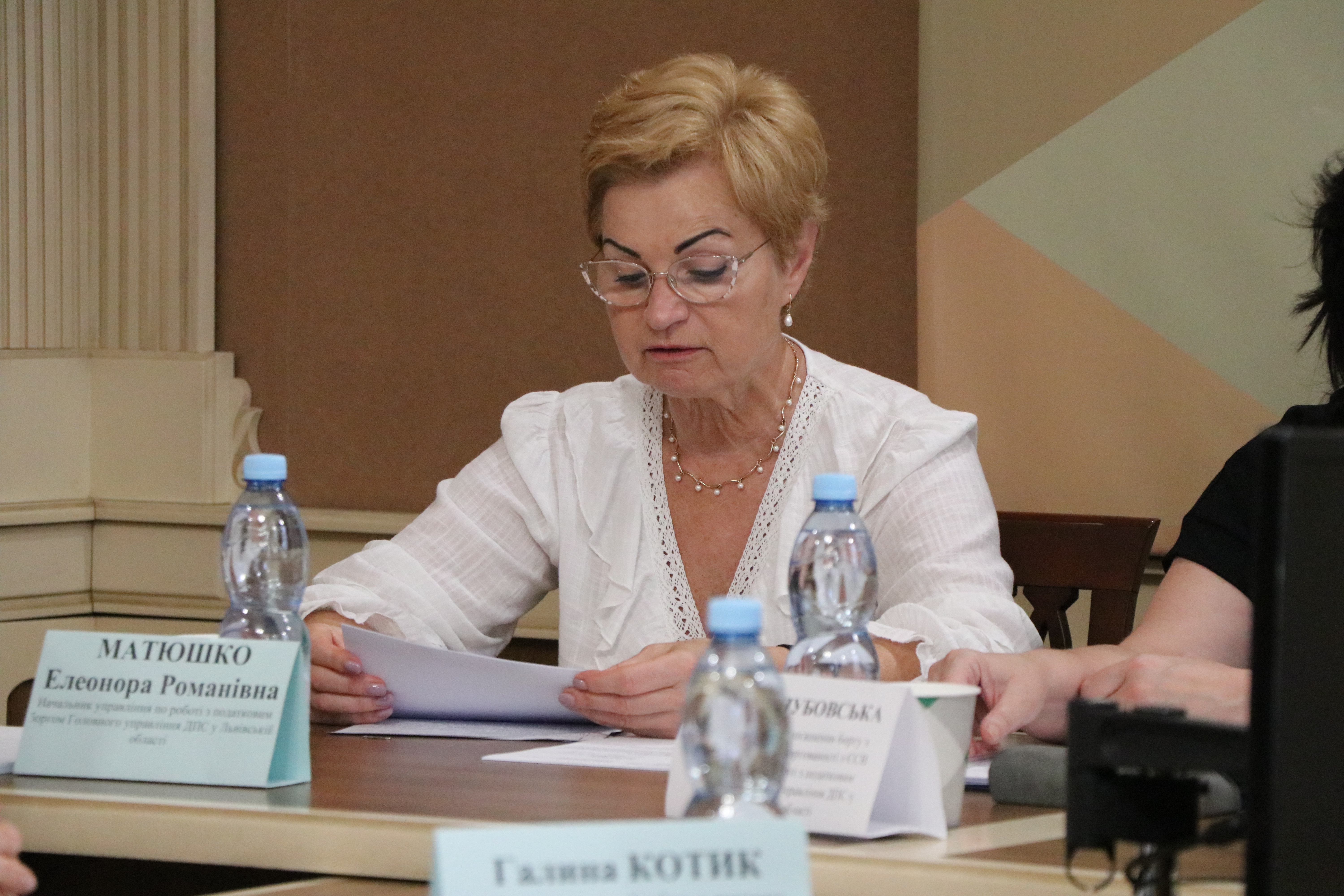 Спільна нарада органів виконавчої влади Львівщини: розглянуто шляхи зменшення податкового боргу та заборгованості із сплати єдиного внеску. Фото № 8/7