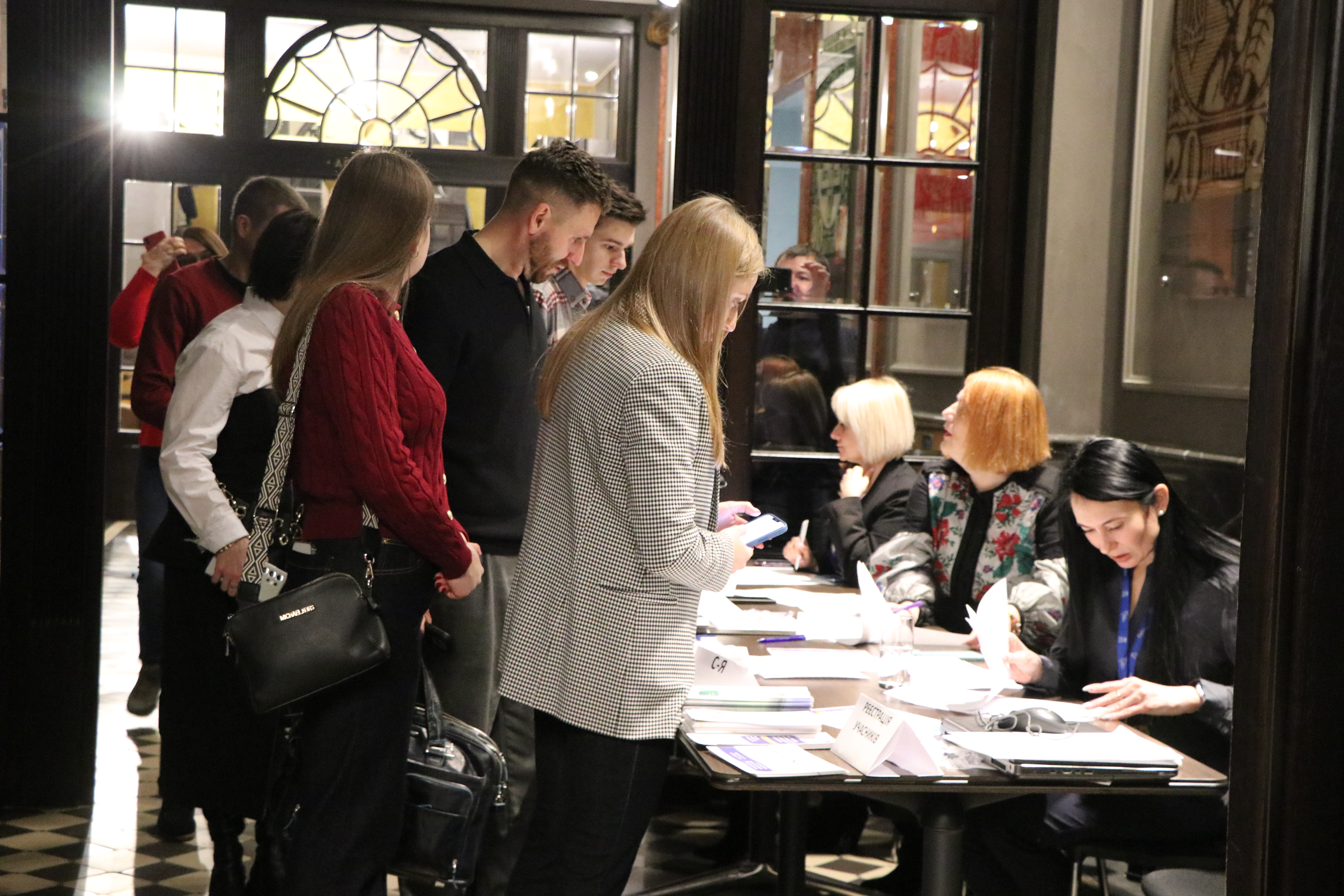 Податківці взяли участь у Форумі «Бізнес! Держава! Волонтери/ОГС». Фото № 3/2