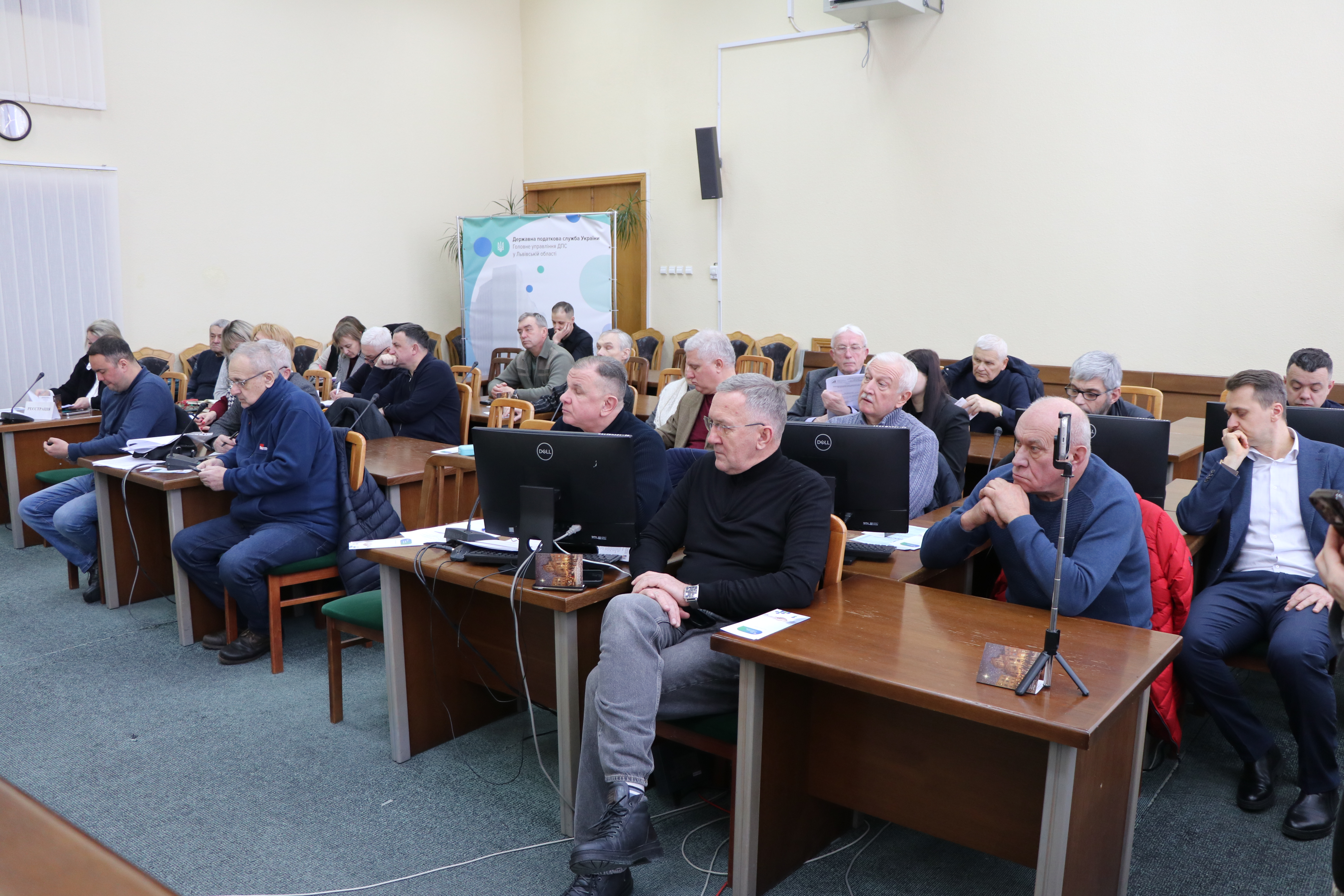 У Львові  відбулася зустріч громадськості з народним депутатом. Фото № 4/3