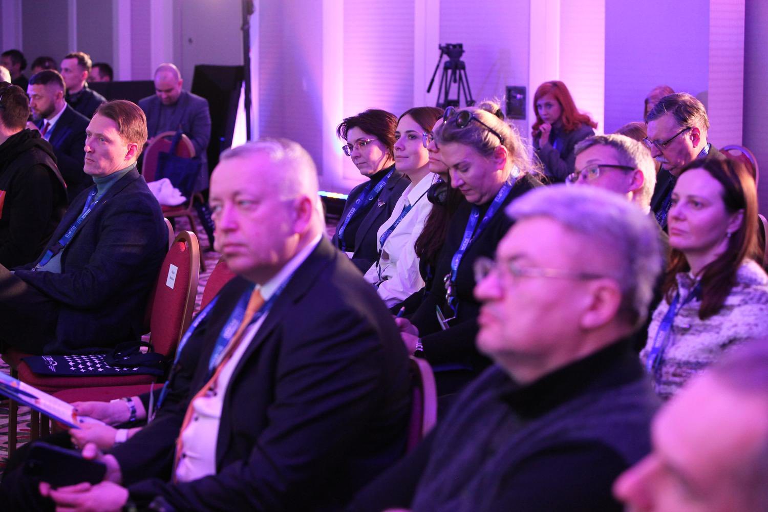 Леся Карнаух розповіла як ДПС змінює філософію роботи в межах податкової євроінтеграції. Фото № 5/4