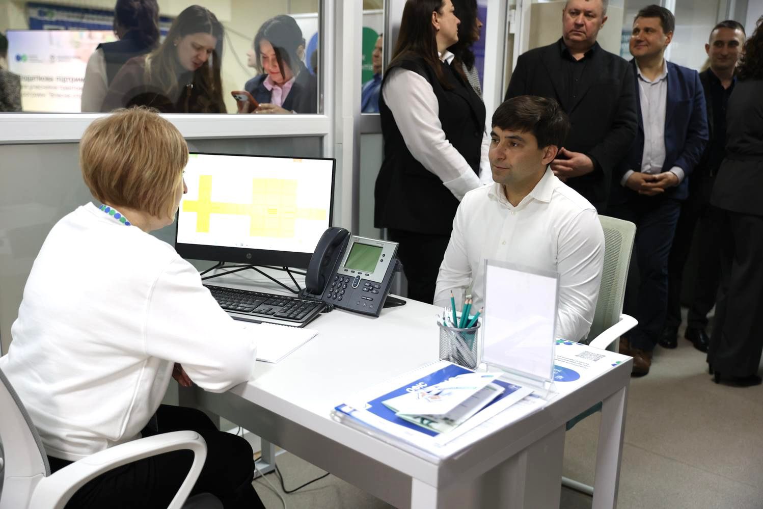 Леся Карнаух провела діалог із бізнесом Вінниччини про перевірки і блокування накладних та презентувала сервіс підтримки грантоотримувачів. Фото № 9/8