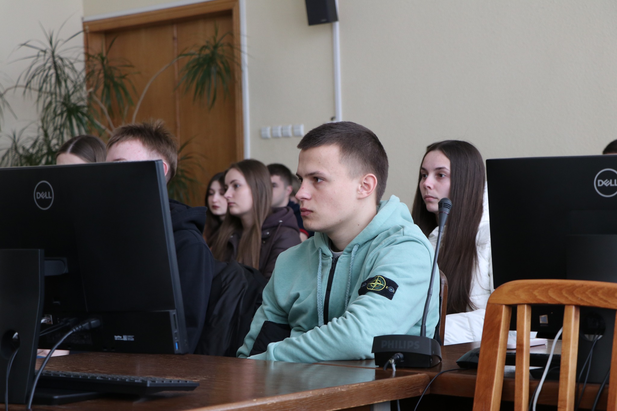 Податкову Львівщини відвідали майбутні правознавці. Фото № 5/4