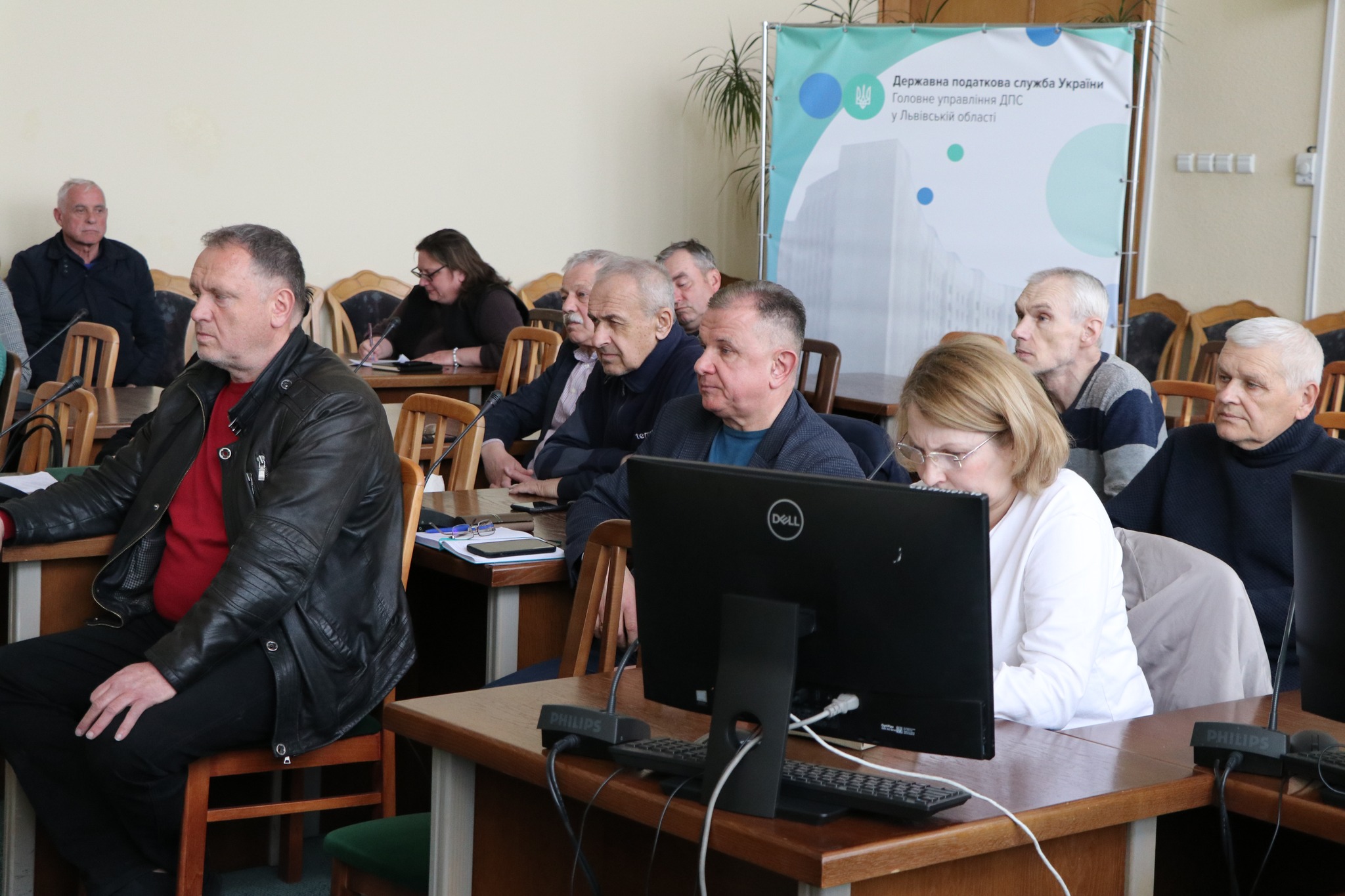 Офіс податкових консультантів, безбар’єрність, працевлаштування ветеранів: ключові акценти засідання правління Громадської ради. Фото № 3/2