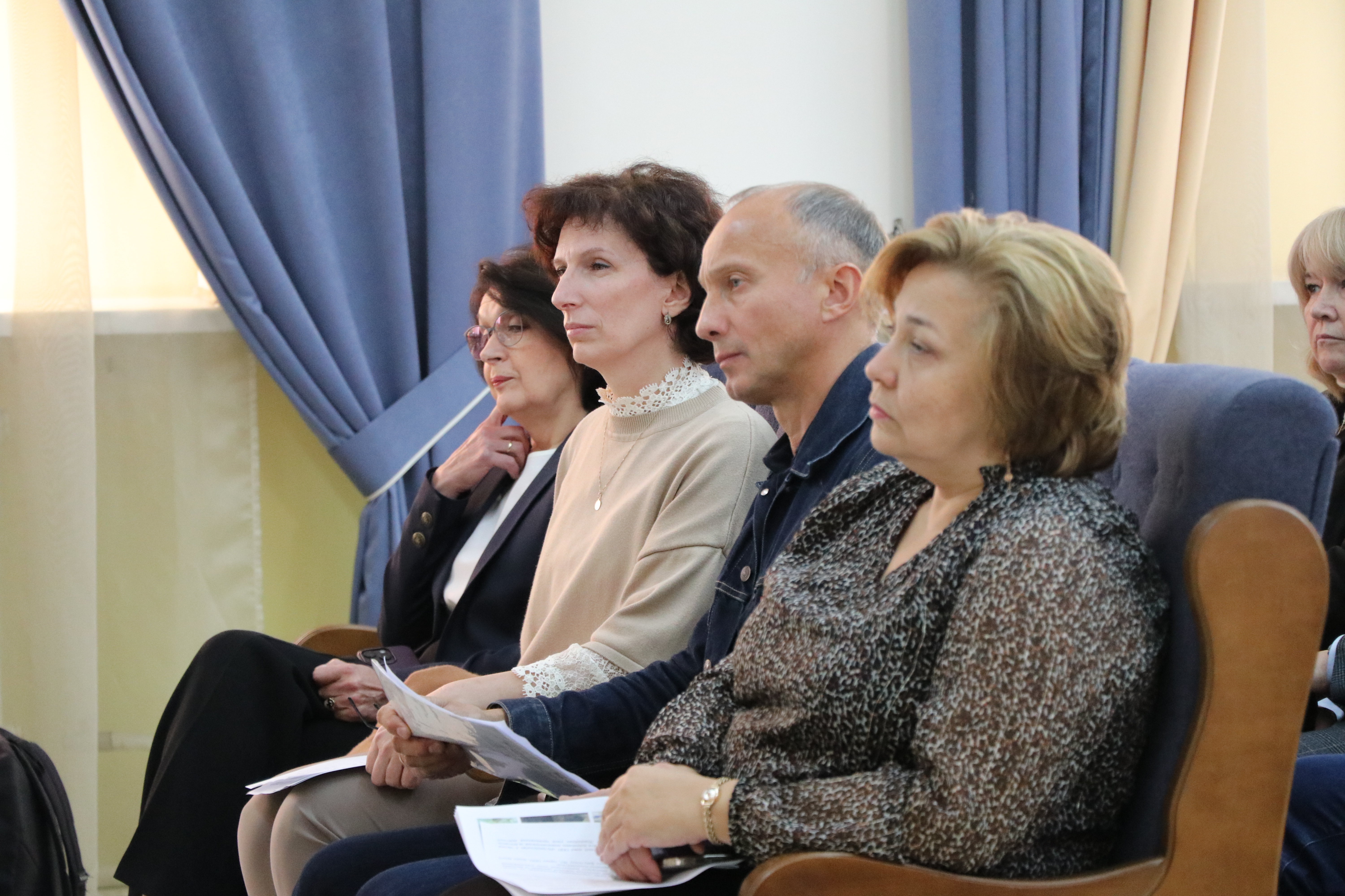 Податкова обізнаність та цифрові сервіси: зустріч у ЛНМУ імені Данила Галицького. Фото № 2/1